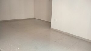 Room in 3 BHK Apartment at Pareena Coban Residences, Sector 99a – for Rent