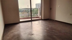 Room in 3 BHK Apartment at Pareena Coban Residences, Sector 99a – for Rent