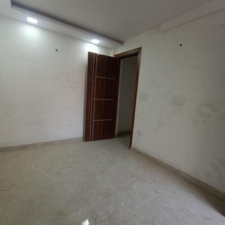 Room, govindpuri 3 Bedroom 900 Sq.Ft. Builder Floor In Govindpuri Delhi 9462689