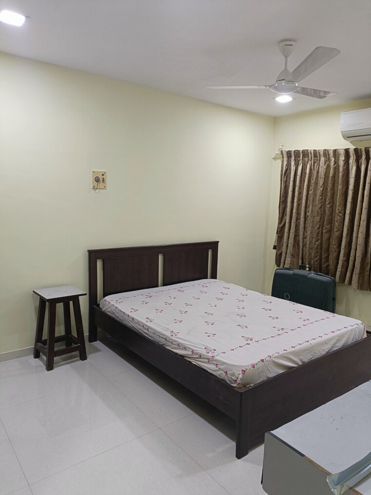 Bedroom, versova-denzil-chs 3 Bedroom 1060 Sq.Ft. Apartment In Andheri West Mumbai 9462680
