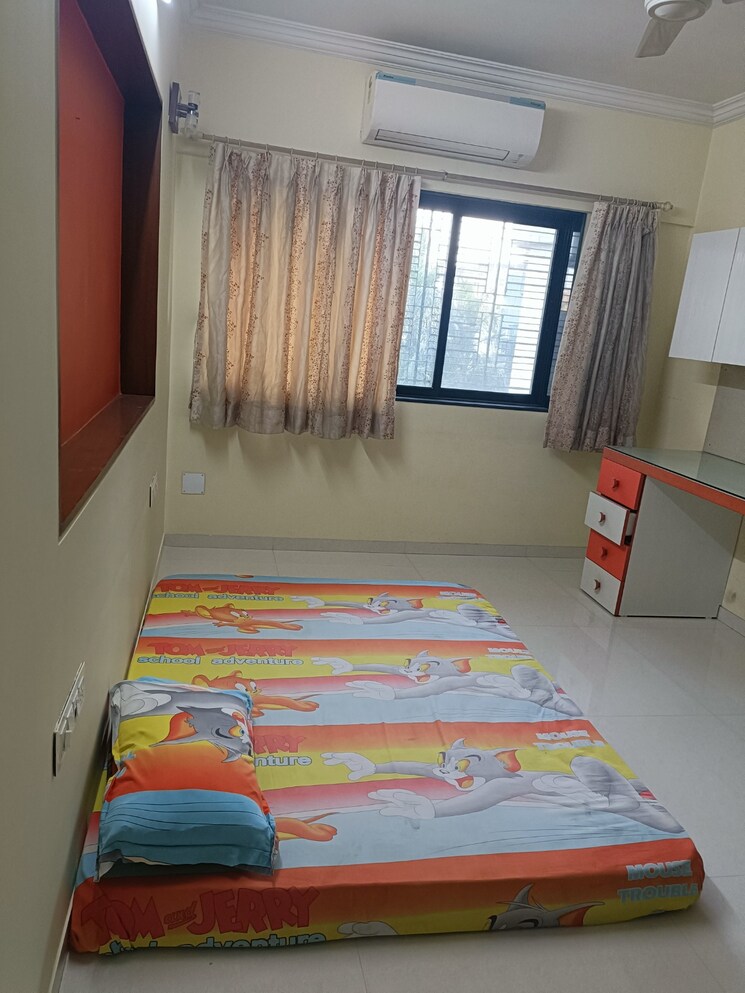 Bedroom, versova-denzil-chs 3 Bedroom 1060 Sq.Ft. Apartment In Andheri West Mumbai 9462680