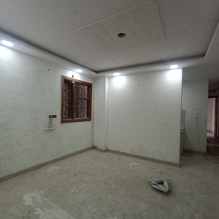 Room, govindpuri 3 Bedroom 900 Sq.Ft. Builder Floor In Govindpuri Delhi 9462712