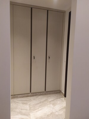 Master Bedroom in 4 BHK Builder Floor at Greater Kailash I – for Rent