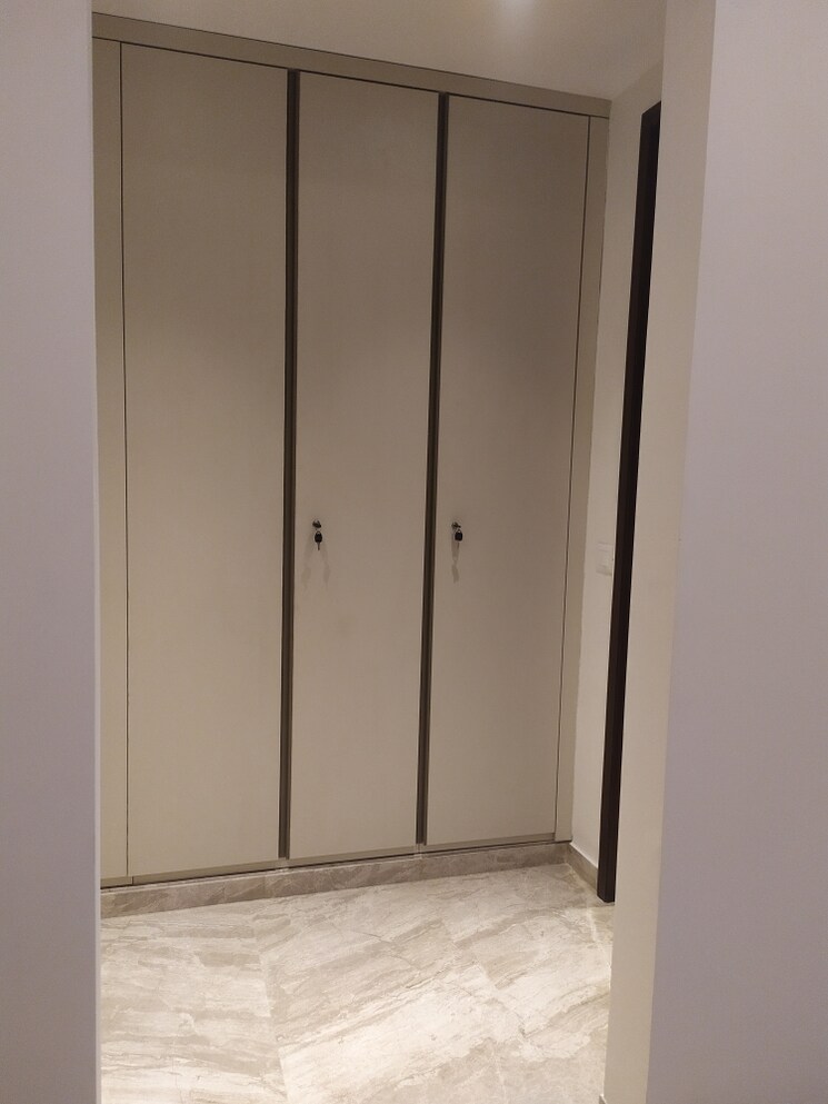 Master Bedroom, greater kailash i 4 Bedroom 4500 Sq.Ft. Builder Floor In Greater Kailash I Delhi 9462718