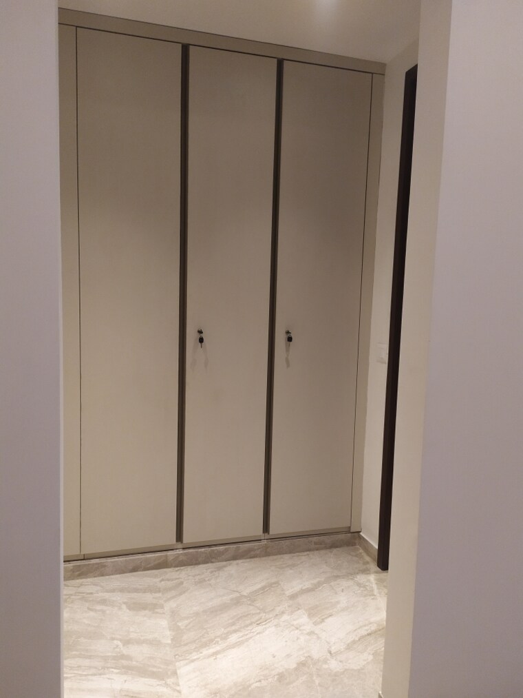 Master Bedroom, greater kailash i 4 Bedroom 4500 Sq.Ft. Builder Floor In Greater Kailash I Delhi 9462718