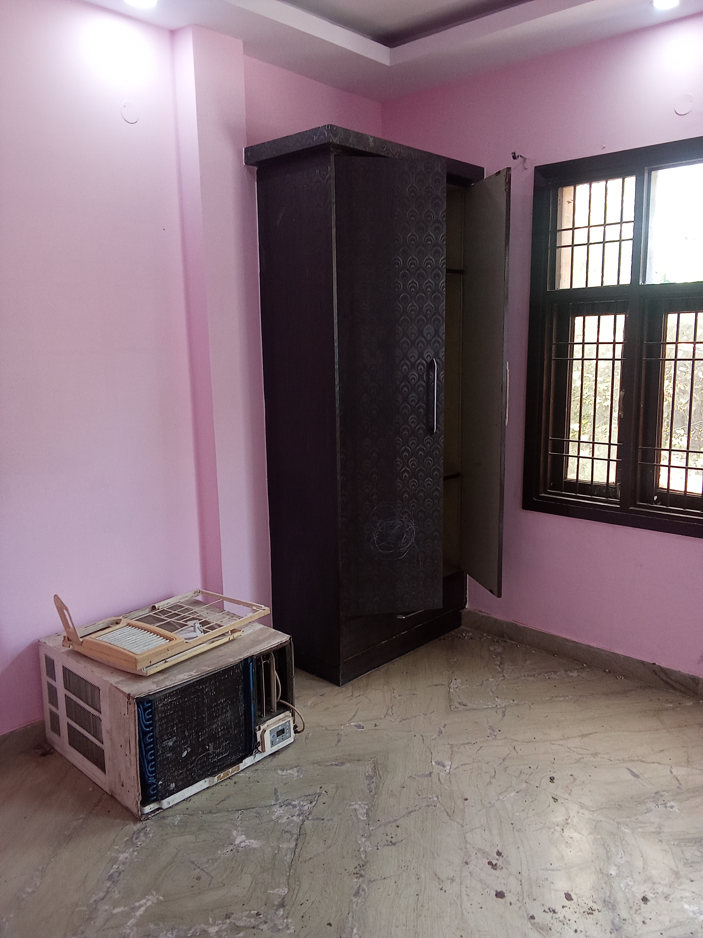 1 BHK + Study Room Builder Floor For Rent in Rohini Sector 24