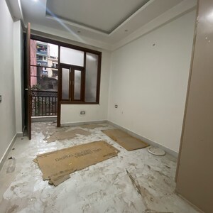 1 BHK Builder Floor For Rent in Chattarpur