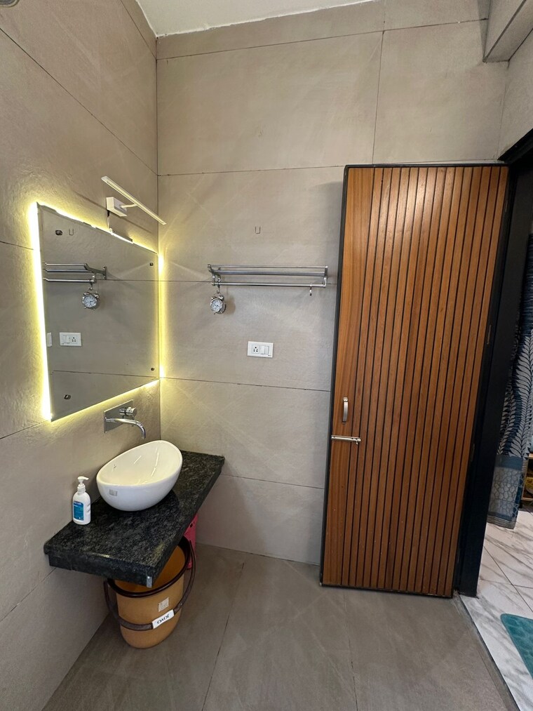 Bathroom, dhakoli 3 Bedroom 1125 Sq.Ft. Apartment In Dhakoli Zirakpur 9462741
