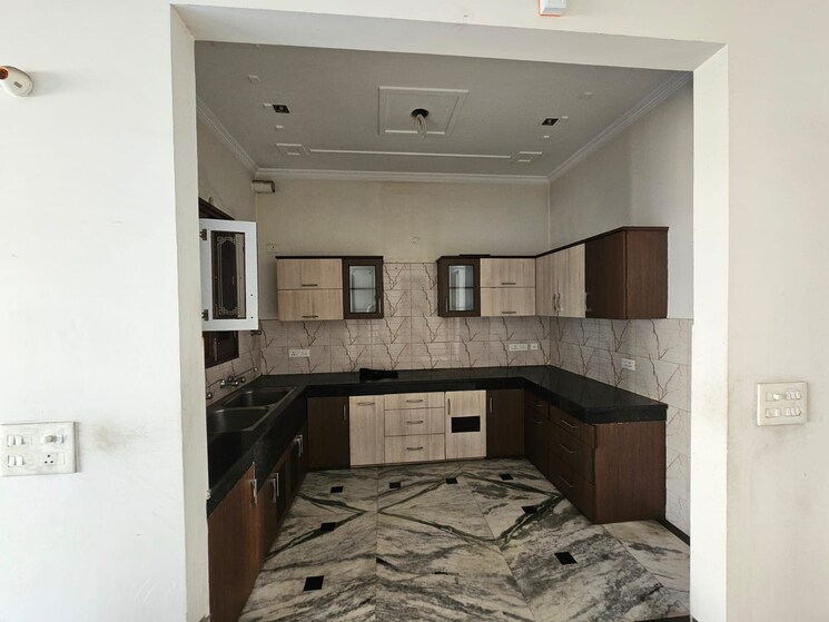 Kitchen, sector 8 3 Bedroom 2200 Sq.Ft. Independent House In Sector 8 Panchkula 9462744