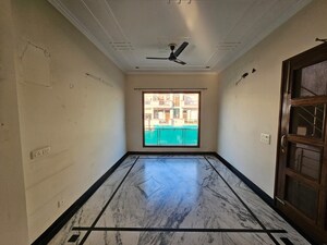 Living Room in 3 BHK Independent House at Sector 8 – for Rent