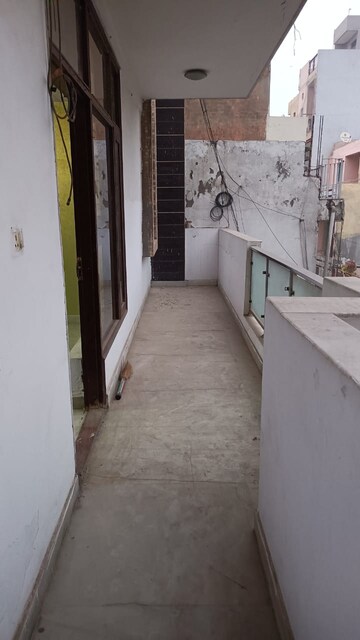 Balcony in 2 BHK Builder Floor at Vivek Vihar – for Rent