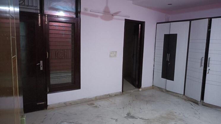 Room, vivek vihar 2 Bedroom 1200 Sq.Ft. Builder Floor In Vivek Vihar Delhi 9462757