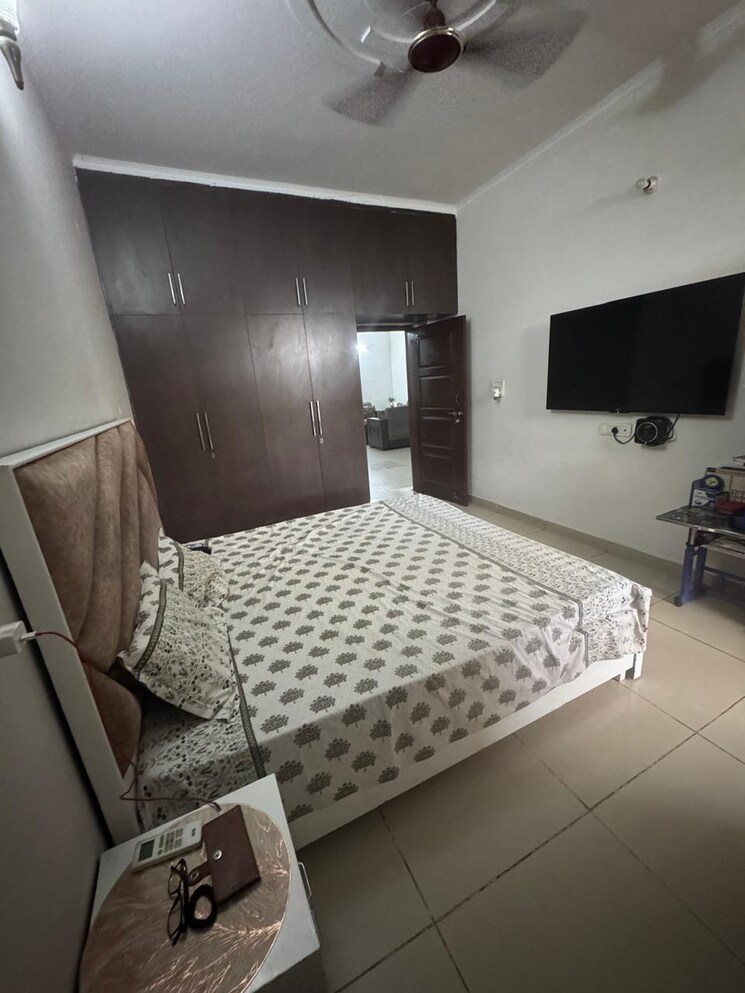 Bedroom, guru-nanak-enclave 3 Bedroom 1710 Sq.Ft. Apartment In Dhakoli Zirakpur 9462845