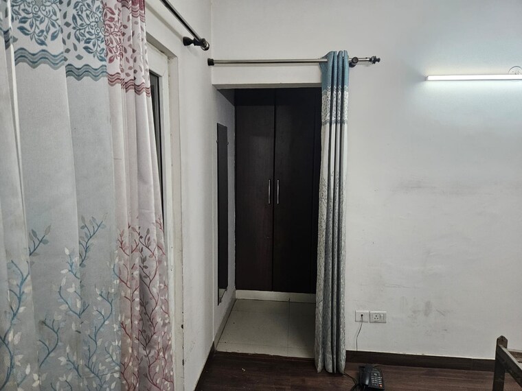 undefined, trident-embassy 3 Bedroom 1500 Sq.Ft. Apartment In Sector 1 Greater Noida Greater Noida 9462807