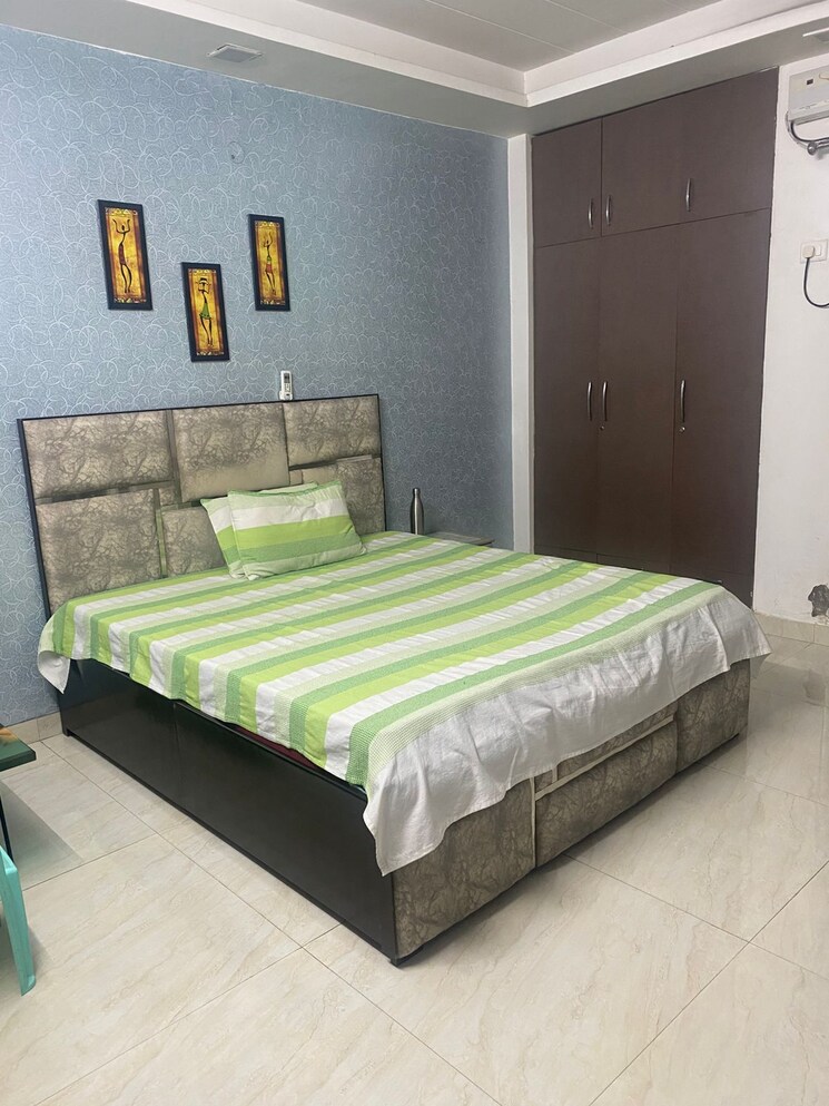 Bedroom, vipul-world-floors 3 Bedroom 2700 Sq.Ft. Apartment In Sector 48 Gurgaon 9462808