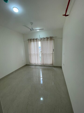 Room in 3 BHK Apartment at Mantra 99 Riverfront, Baner – for Rent