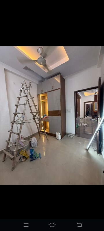 Gym in 2 BHK Builder Floor at Vaishali Media Apartment, Vaishali Sector 5 – for Rent