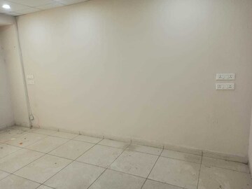 Room in 1 BHK Apartment at Chandigarh Citi Center, Vip Road – for Sale