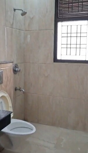 Bathroom in 3 BHK Apartment at Uppal Southend, Sector 49 – for Rent