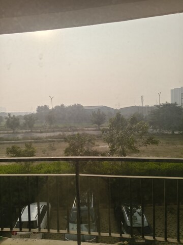 Plot Area in 3 BHK Apartment at Pareena The Elite Residences, Sector 99 – for Rent