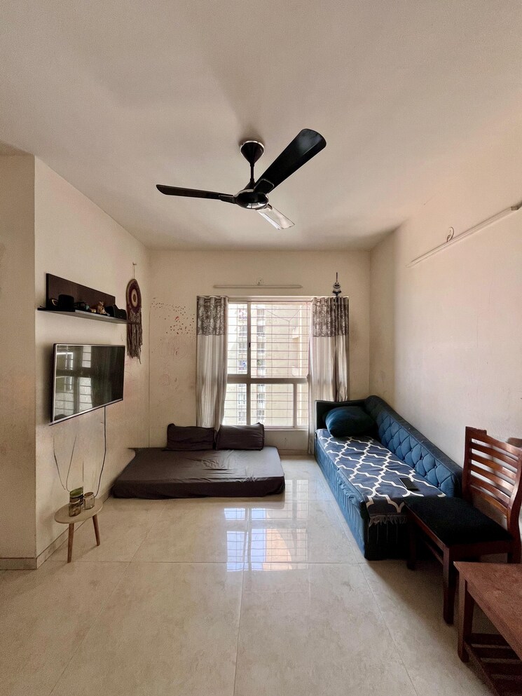 Living Room, lodha-amara 2 Bedroom 672 Sq.Ft. Apartment In Kolshet Road Thane 9462862