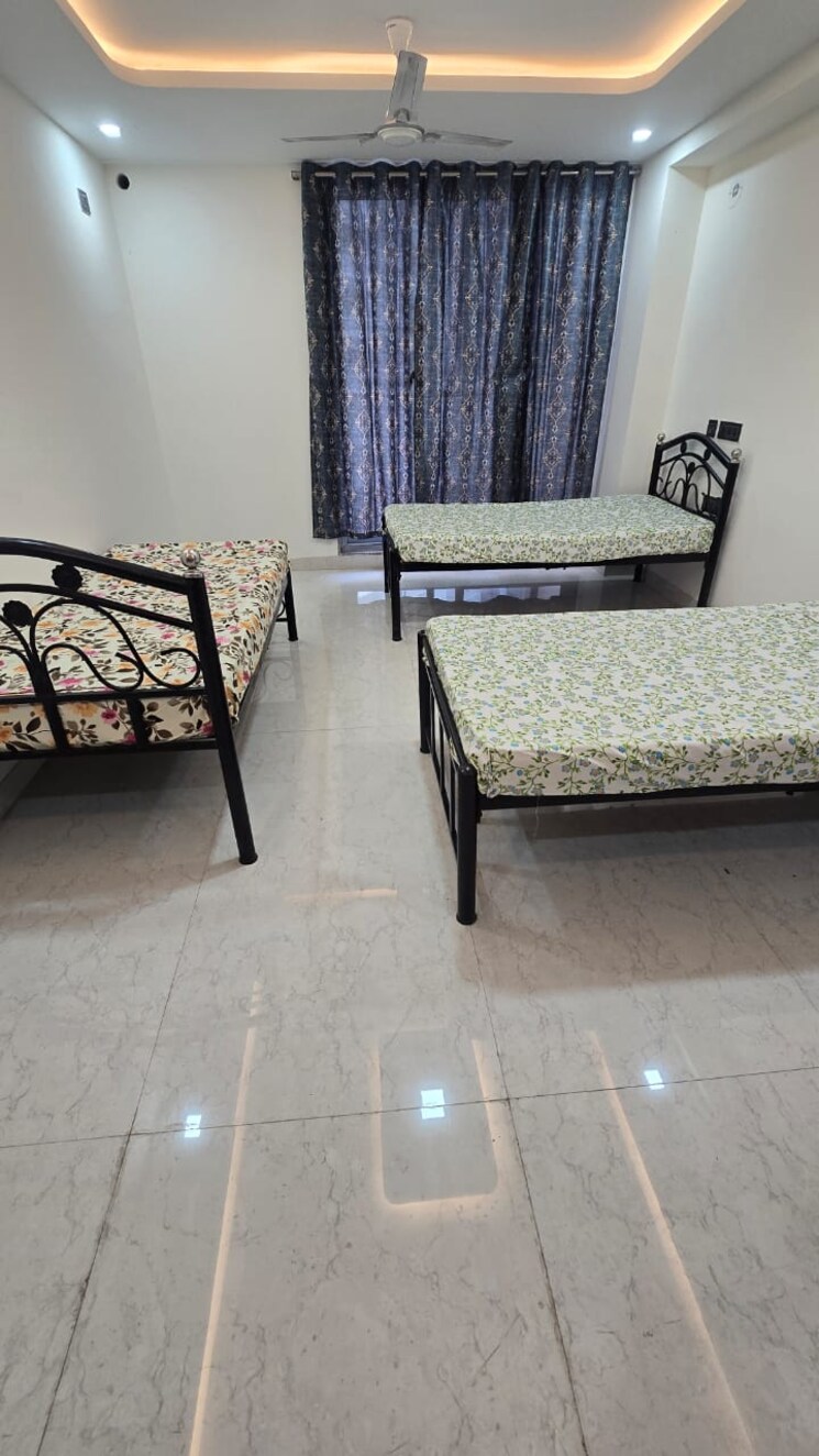 Bedroom, powai Pg For Boys & Girls In Powai 9462879