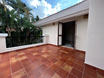 Room in 3 BHK Villa at Prestige Ozone, Whitefield – for Rent