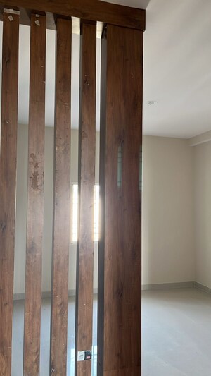 Building Lobby in 3 BHK Villa at Gutuwa – for Rent