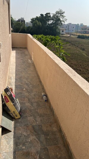 Balcony in 3 BHK Villa at Gutuwa – for Rent