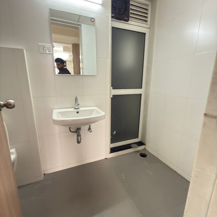 Bathroom, godrej-emerald 2 Bedroom 721 Sq.Ft. Apartment In Gaimukh Gaon Thane 9462928