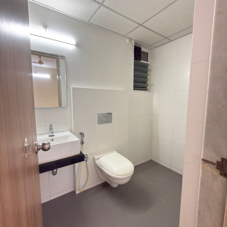 Bathroom, godrej-emerald 2 Bedroom 721 Sq.Ft. Apartment In Gaimukh Gaon Thane 9462928