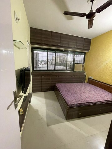 Bedroom in 2 BHK Apartment at Ambawadi – for Rent