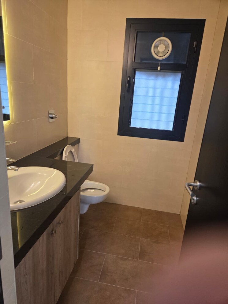 Team Area, sobha-city-gurgaon 3 Bedroom 2002 Sq.Ft. Apartment In Sector 108 Gurgaon 9462945