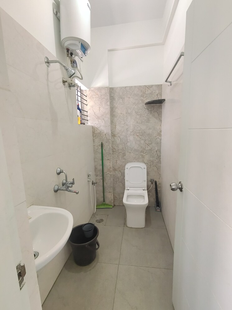 Bathroom, reliable layout 1 Bedroom 680 Sq.Ft. Builder Floor In Reliable Layout Bangalore 9462957
