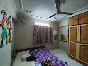 Bedroom in 3 BHK Apartment at Thaltej – for Rent
