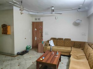 Living Room in 3 BHK Apartment at Thaltej – for Rent