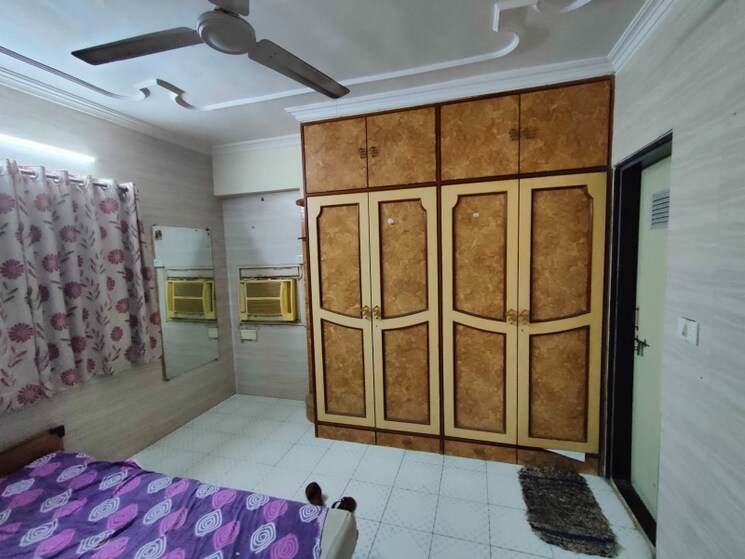 Bedroom, thaltej 3 Bedroom 1300 Sq.Ft. Apartment In Thaltej Ahmedabad 9462974