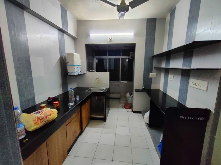 Kitchen, thaltej 3 Bedroom 1300 Sq.Ft. Apartment In Thaltej Ahmedabad 9462974