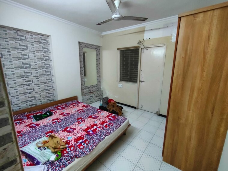 Bedroom, thaltej 3 Bedroom 1300 Sq.Ft. Apartment In Thaltej Ahmedabad 9462974