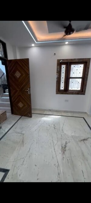 Room in 1 BHK Builder Floor at Bhavya Apartments Vaishali, Vaishali Sector 4 – for Sale