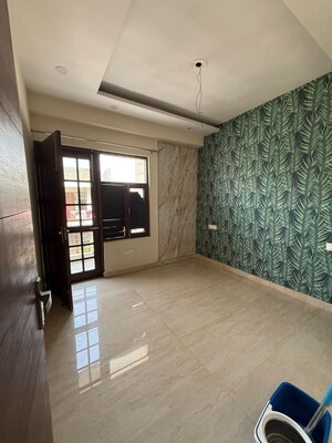 3 BHK Apartment For Sale in Pir Machalla