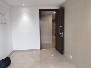 Room in 2 BHK Apartment at Castle Rock, Powai – for Rent