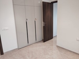 Room in 2 BHK Apartment at Castle Rock, Powai – for Rent