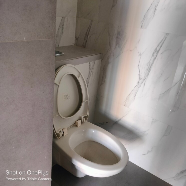 Bathroom, the-wadhwa-anmol-fortune 2 Bedroom 710 Sq.Ft. Apartment In Goregaon West Mumbai 9463026