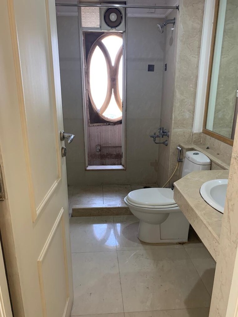 Bathroom, hiranandani-gardens-eldora 3 Bedroom 1470 Sq.Ft. Apartment In Powai Mumbai 9399530