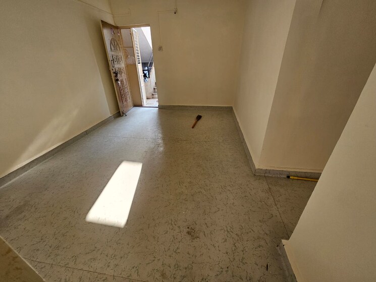 Room, sun-city 1 Bedroom 595 Sq.Ft. Apartment In Sinhagad Road Pune 9463055