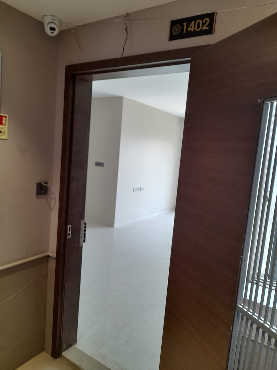 3 BHK + Extra Room Apartment For Rent in Krishna Ashish Apartment