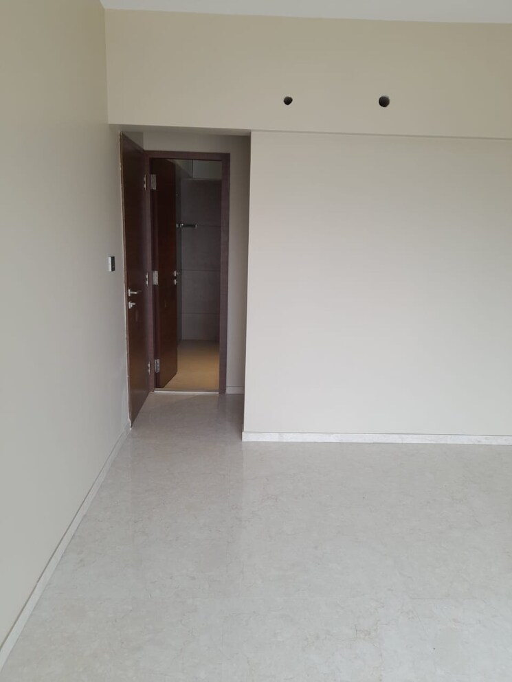 Room, krishna-ashish-apartment 3 Bedroom 950 Sq.Ft. Apartment In Malad West Mumbai 9463051