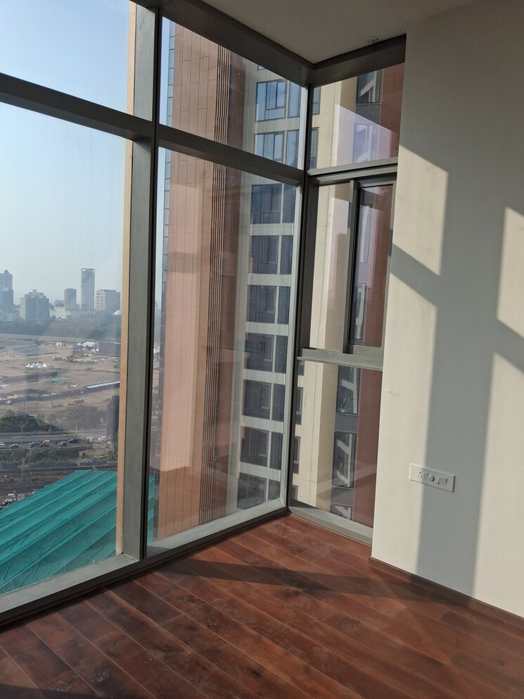 Exterior View, piramal-mahalaxmi 3 Bedroom 1300 Sq.Ft. Apartment In Mahalaxmi Mumbai 9463077