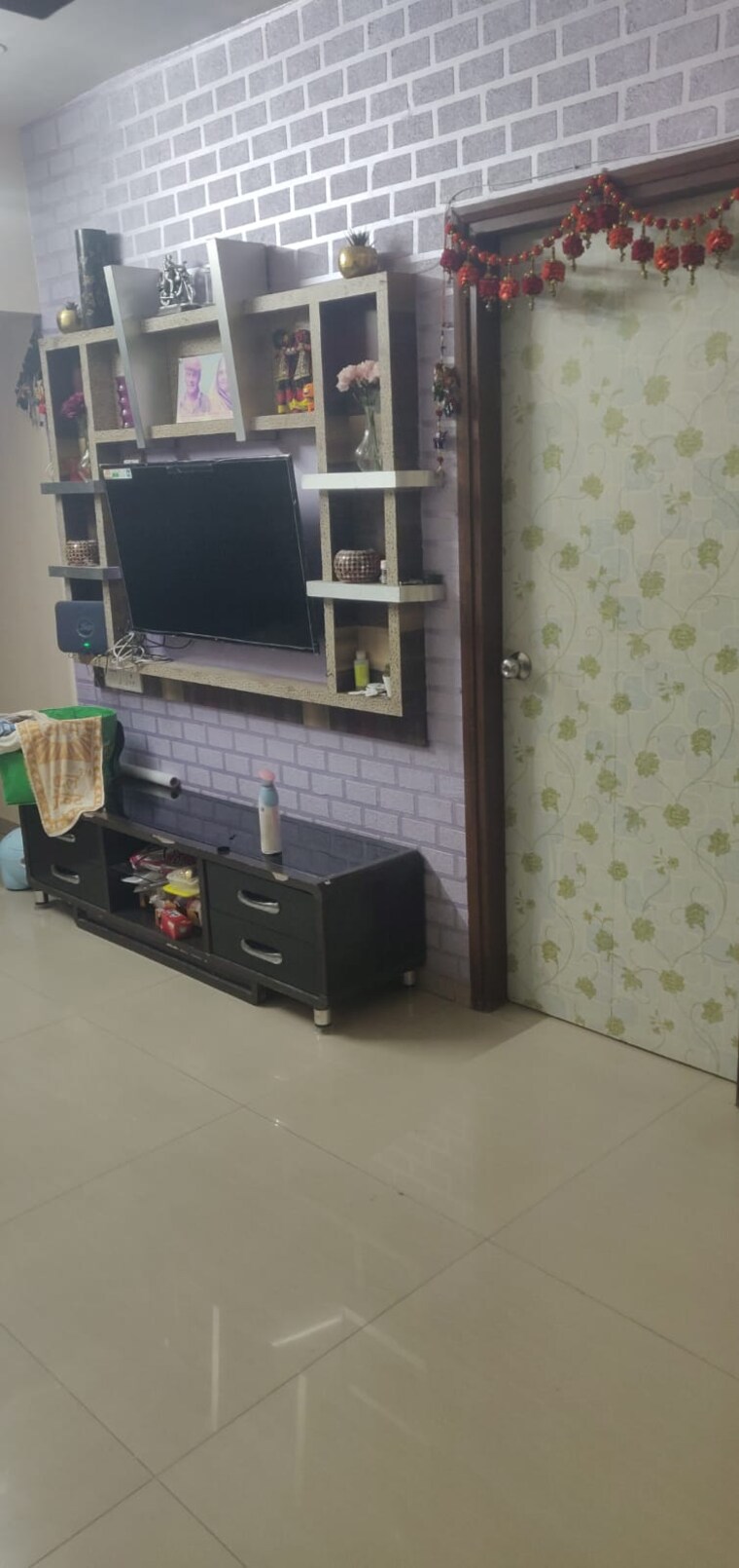 Living Room, trupti-chs-chembur 2 Bedroom 630 Sq.Ft. Apartment In Chembur Mumbai 9463087